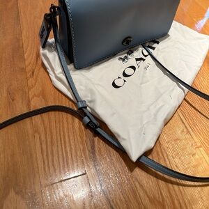 Light Blue Coach Learher Purse - Excellent Condition (1ce worn)